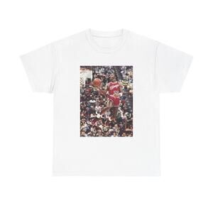 Michael Jordan Tshirt Dunk Contest Bulls Retro Unisex Heavy Tee 2